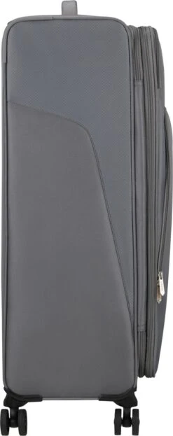 American Tourister Reiskoffer - Summerfunk Spinner 79cm - Titanium Grey -Voyago Winkel 476x1200 1