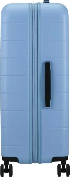 American Tourister Reiskoffer - Novastream Spinner 77/28 Tsa Exp (Large) Pastel Blue -Voyago Winkel 476x1200 4