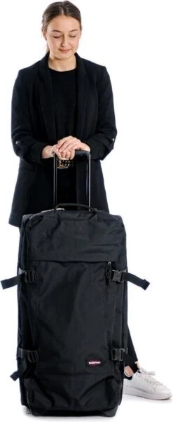Eastpak TRANVERZ L Reiskoffer (79 X 40 X 33 Cm) - Black -Voyago Winkel 493x1200 9