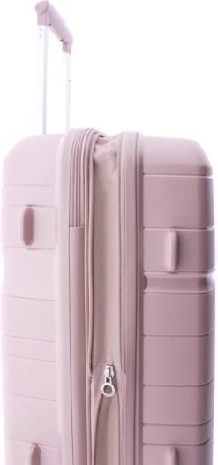 Gladiator Boxing M Spinner 67 - Exp - TSA Slot - Metallic Pink -Voyago Winkel 564x1200