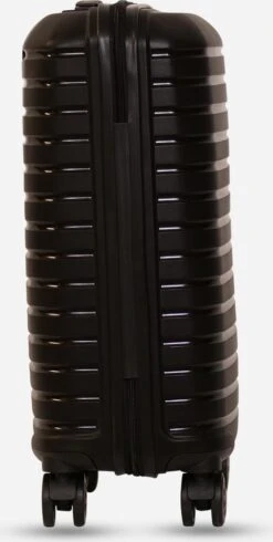 ©TROLLEYZ - Berlin No.11 - Trolley - 55cm Met Cijferslot - Dubbele Wielen - 360° Spinners - 100% Polypropyleen- Reiskoffer In Night Black 12 ©TROLLEYZ - Berlin No.11 - Trolley - 55cm Met Cijferslot - Dubbele Wielen - 360° Spinners - 100% Polypropyleen- Reiskoffer In Night Black -Voyago Winkel 605x1200 9