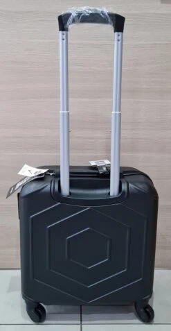 Trolley - Reiskoffer - Princess Traveller Valencia ABS Black -Voyago Winkel 621x1200 4