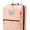 Reisenthel Trolley XS Kids Reiskoffer Kind - Maat XS - 12L - Cats&Dogs Rose Roze -Voyago Winkel 705x1200 4