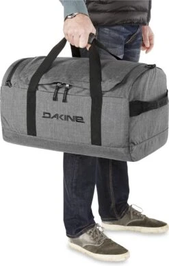 Dakine Eq Duffle 50L Reistas - Cascade Camo -Voyago Winkel 764x1200 7