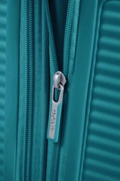 American Tourister Soundbox Spinner Spinner Reiskoffer (Medium) - 81 Liter - Jade Green -Voyago Winkel 799x1200 7