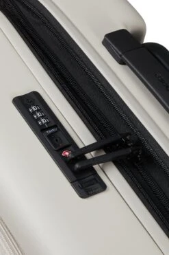 Samsonite Reiskoffer - Stackd Spinner Uitbreidbaar (4 Wielen) 55 Cm Handbagage - Sand - 2.8 Kg 22 Samsonite Reiskoffer - Stackd Spinner Uitbreidbaar (4 Wielen) 55 Cm Handbagage - Sand - 2.8 Kg -Voyago Winkel 800x1200 106