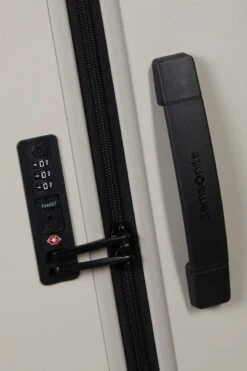 Samsonite Reiskoffer - Stackd Spinner (4 Wielen) 75 Cm - Sand - 4.3 Kg -Voyago Winkel 800x1200 23