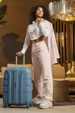 ©TROLLEYZ - Paris No.5 - Trolley - 55cm Met TSA Slot - Dubbele Wielen - 360° Spinners - 100% Polypropyleen - Handbagage Koffer In Ice Blue -Voyago Winkel 800x1200 34