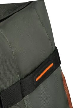 American Tourister Reistas Met Wielen - Urban Track Duffle/Wh L (Groot) Dark Khaki -Voyago Winkel 808x1200 6