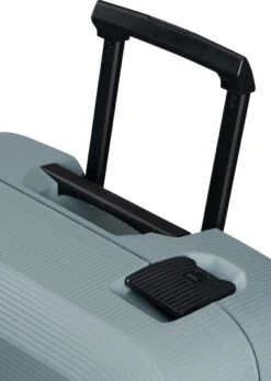 Samsonite Reiskoffer - Magnum Eco Spinner 81/30 (81 Cm) Ice Blue -Voyago Winkel 853x1200 3