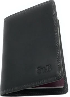 Su.B.dgn Passport Hoesje- RFID- Passport Cover- Kaarthouder - Luxe Leer - Zwart - Olijf -Voyago Winkel 869x1200 4