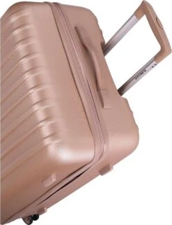 Decent Tranporto-One Reiskoffer 66 Cm - Zalmroze -Voyago Winkel 920x1200 2