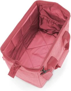 Reisenthel Allrounder M Reistas Sporttas - 18L - Twist Berry Roze -Voyago Winkel 931x1200 2